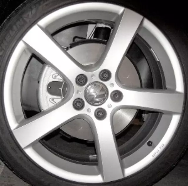 17in Goal Wheel - Volkswagen (1T4-071-497-666)